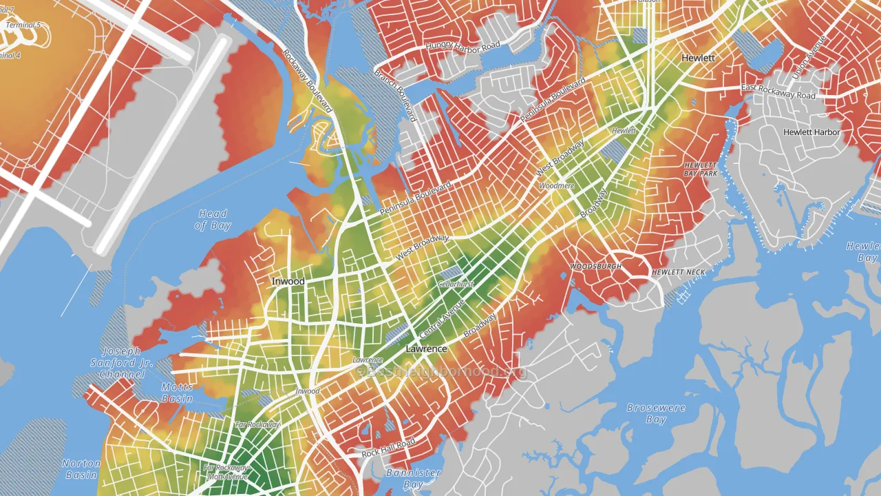 Walk Grade map of 11516, NY, walkable areas in green and car-dependent areas in red