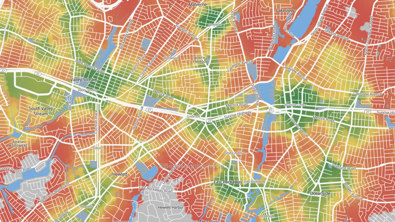 Walk Grade map of 11563, NY, walkable areas in green and car-dependent areas in red