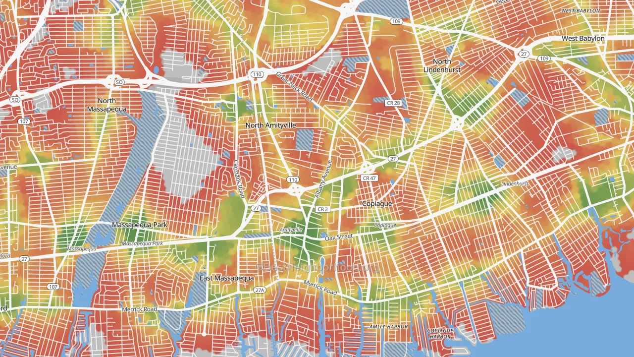 Walk Grade map of 11701, NY, walkable areas in green and car-dependent areas in red