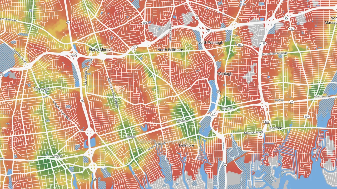 Walk Grade map of 11710, NY, walkable areas in green and car-dependent areas in red