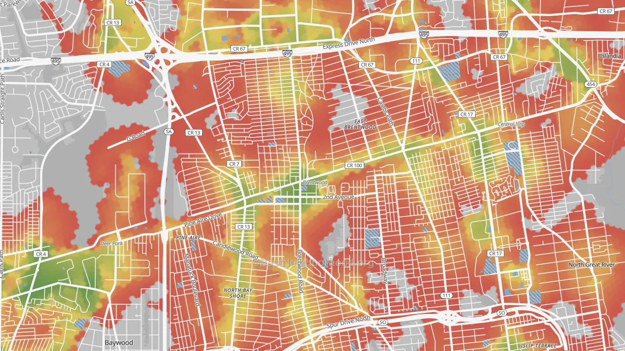 Walk Grade map of 11717, NY, walkable areas in green and car-dependent areas in red