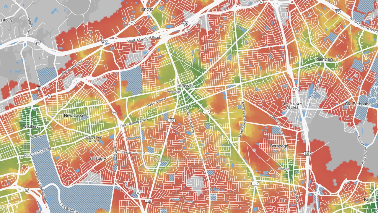 Walk Grade map of 11801, NY, walkable areas in green and car-dependent areas in red