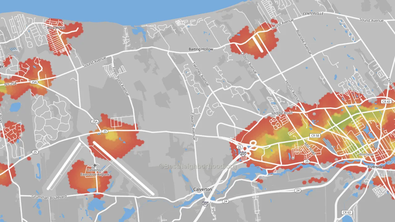 Walk Grade map of 11933, NY, walkable areas in green and car-dependent areas in red