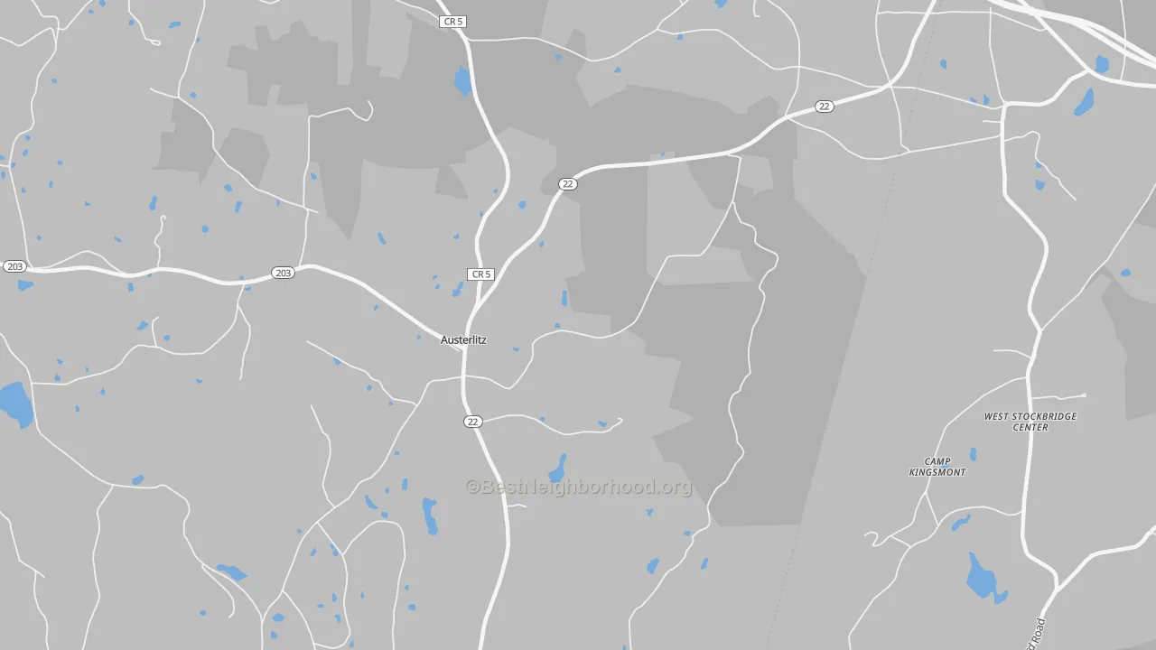 Walk Grade map of 12017, NY, walkable areas in green and car-dependent areas in red