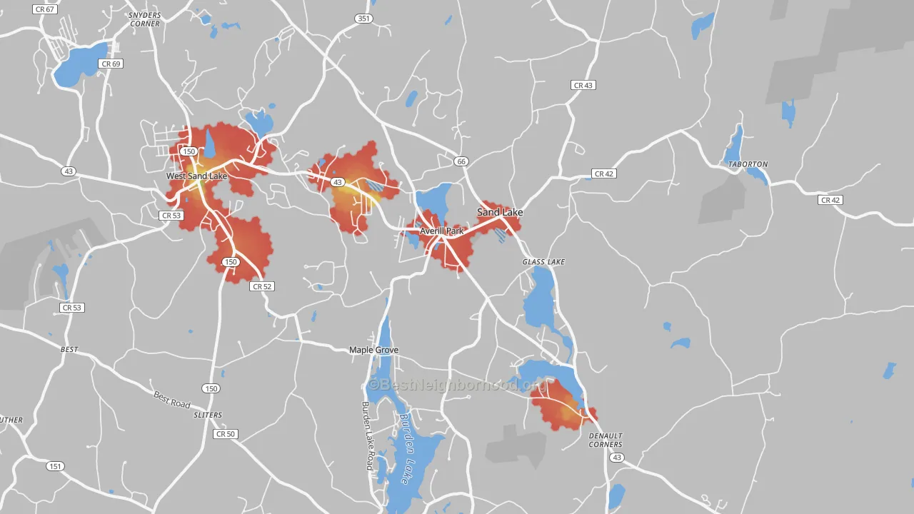 Walk Grade map of 12018, NY, walkable areas in green and car-dependent areas in red