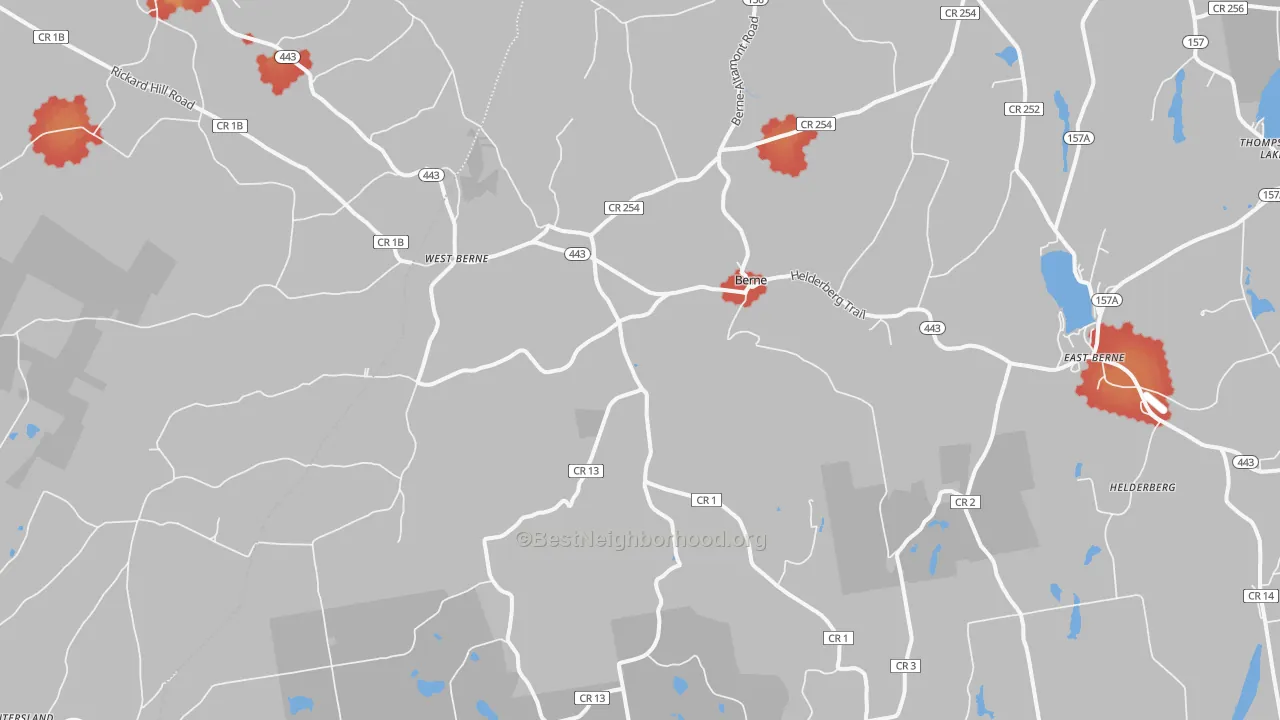 Walk Grade map of 12023, NY, walkable areas in green and car-dependent areas in red