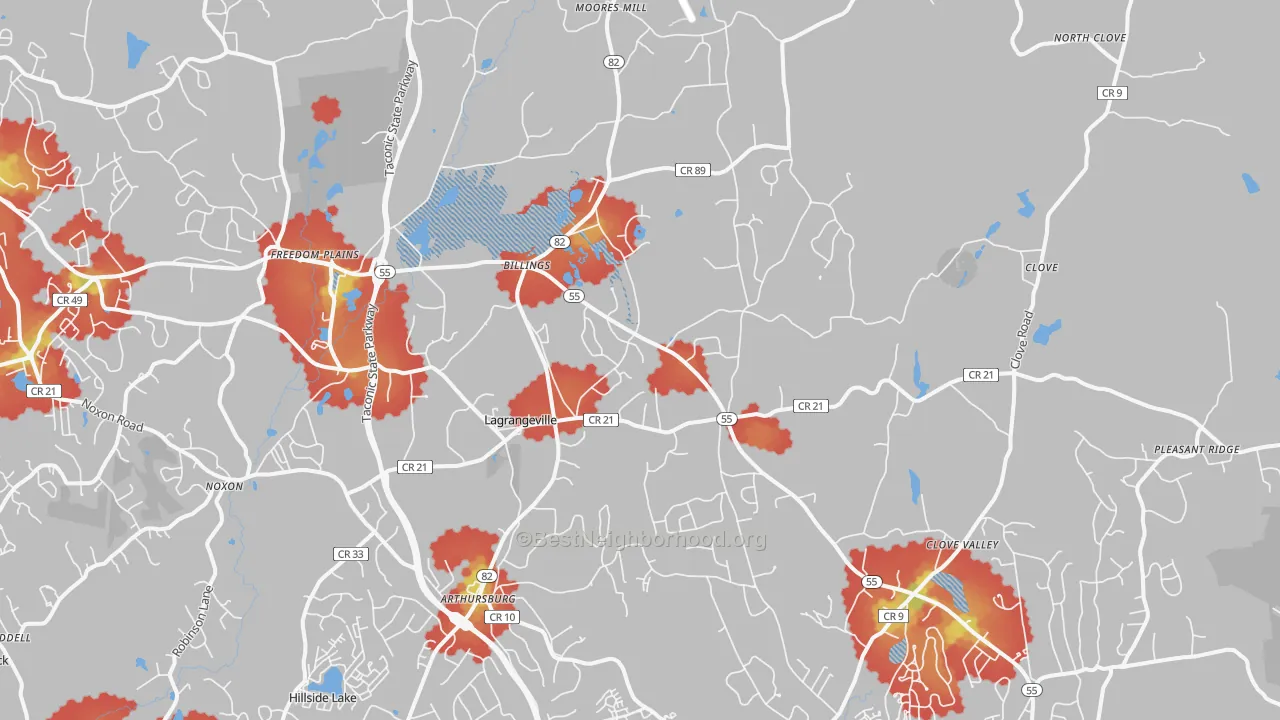 Walk Grade map of 12540, NY, walkable areas in green and car-dependent areas in red
