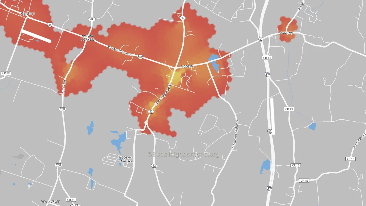 Walk Grade map of 12548, NY, walkable areas in green and car-dependent areas in red