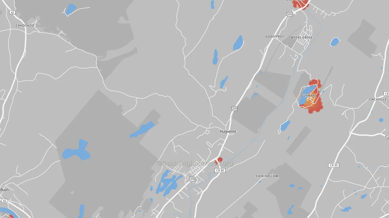 Walk Grade map of 12746, NY, walkable areas in green and car-dependent areas in red