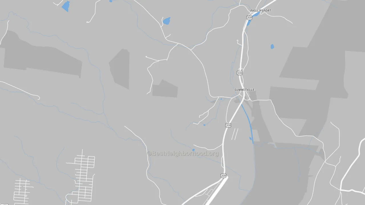 Walk Grade map of 12781, NY, walkable areas in green and car-dependent areas in red