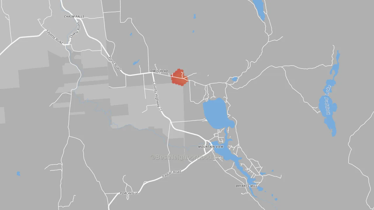 Walk Grade map of 12969, NY, walkable areas in green and car-dependent areas in red