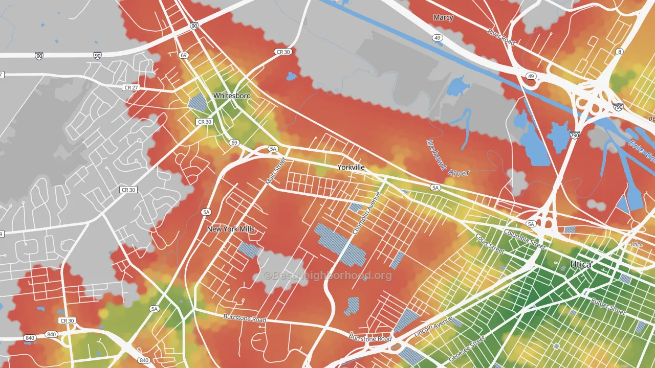 Walk Grade map of 13495, NY, walkable areas in green and car-dependent areas in red
