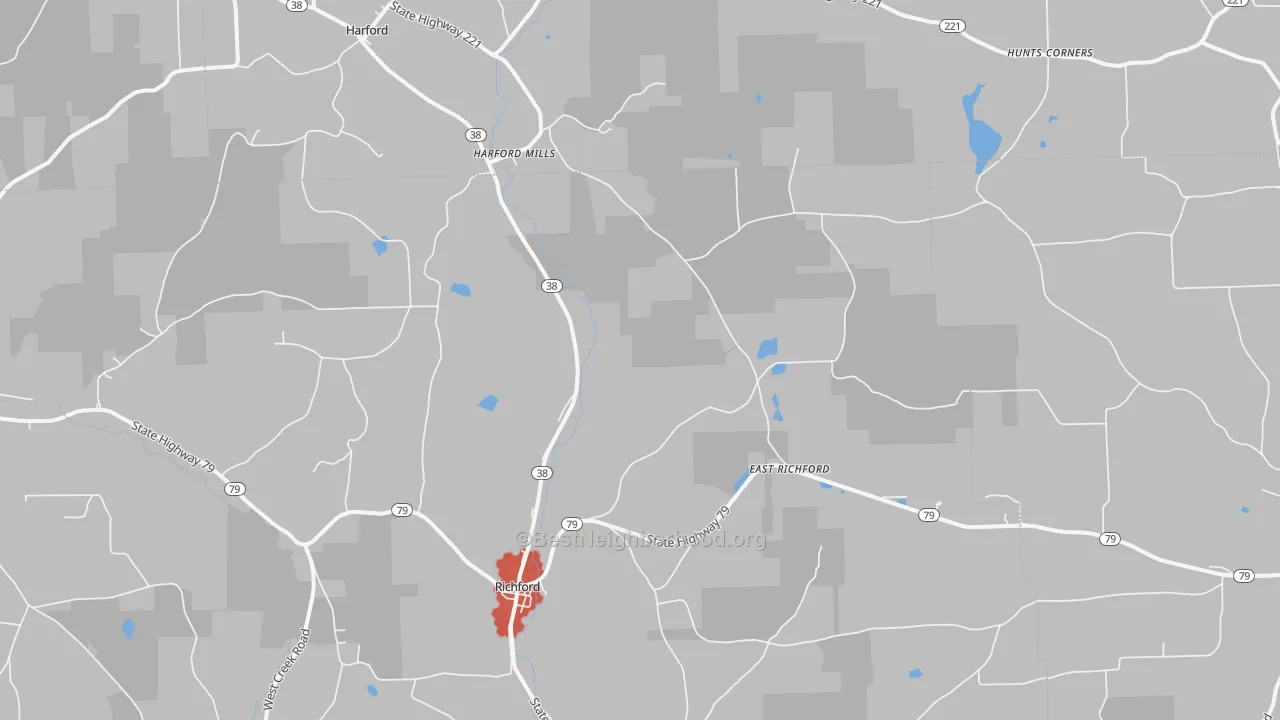 Walk Grade map of 13835, NY, walkable areas in green and car-dependent areas in red