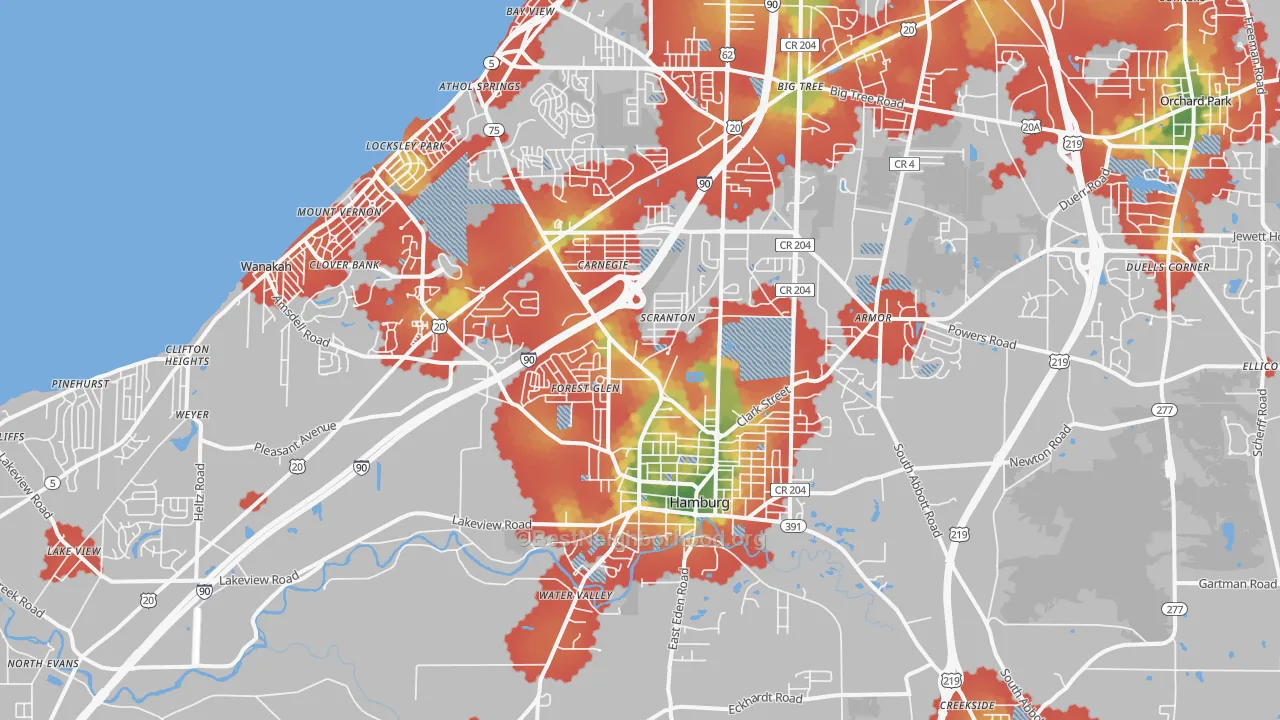 Walk Grade map of 14075, NY, walkable areas in green and car-dependent areas in red