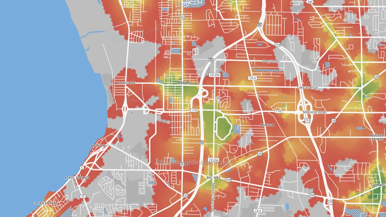 Walk Grade map of 14219, NY, walkable areas in green and car-dependent areas in red