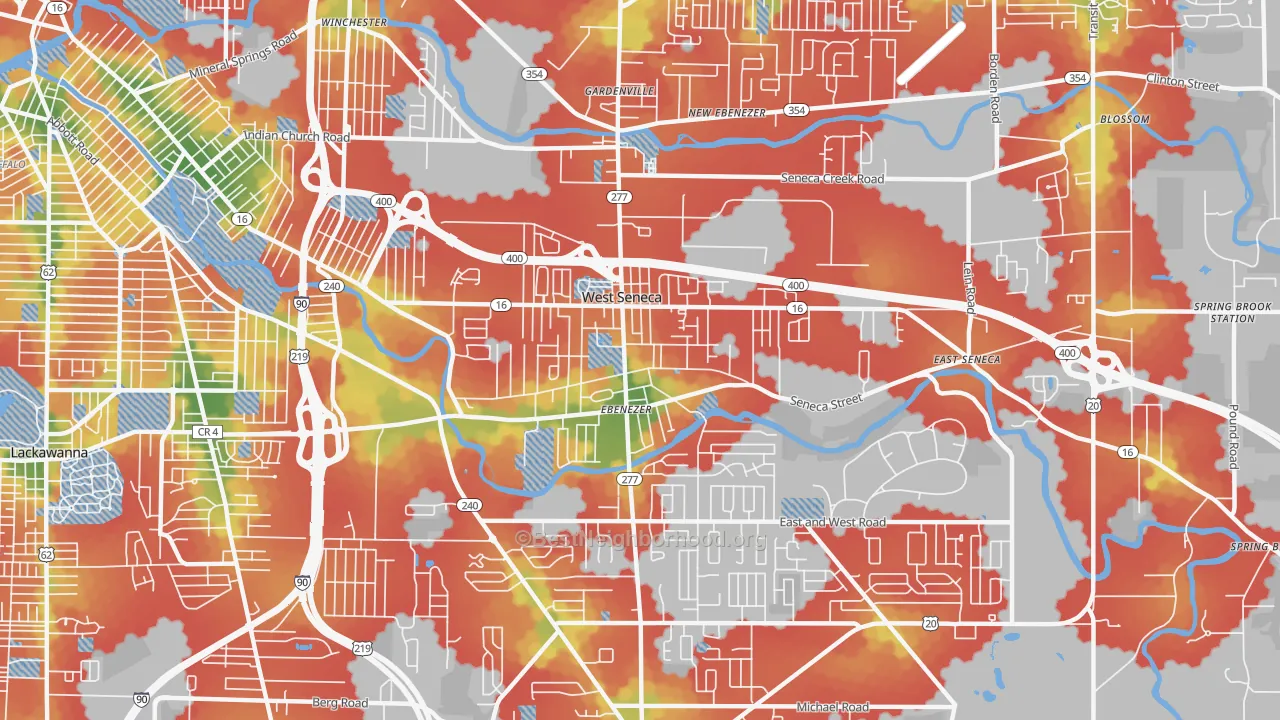 Walk Grade map of 14224, NY, walkable areas in green and car-dependent areas in red