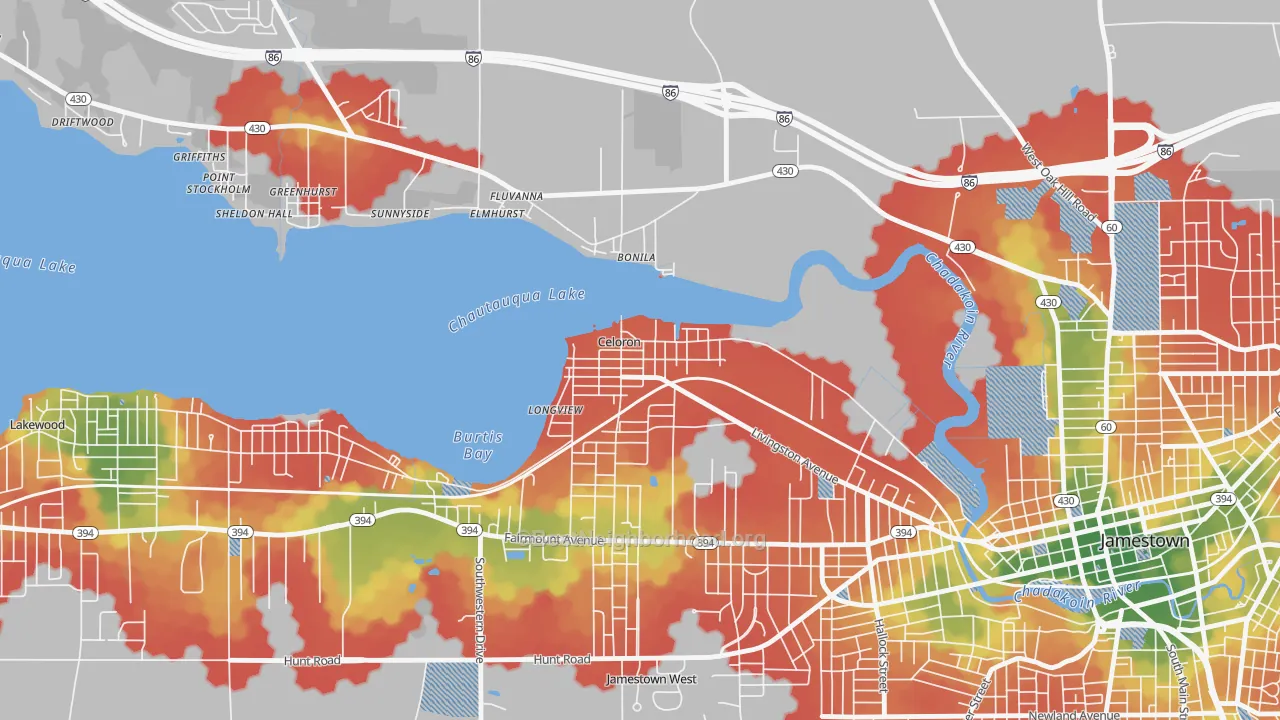 Walk Grade map of 14720, NY, walkable areas in green and car-dependent areas in red