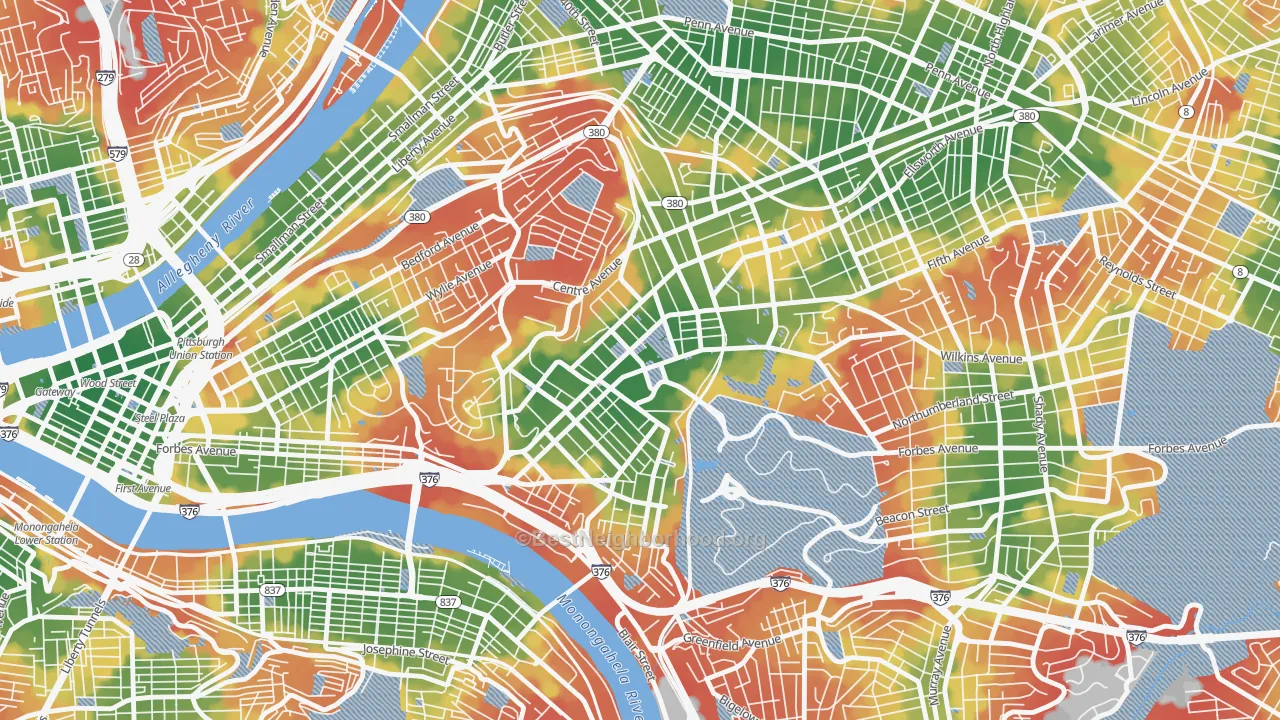 Walk Grade map of 15213, PA, walkable areas in green and car-dependent areas in red
