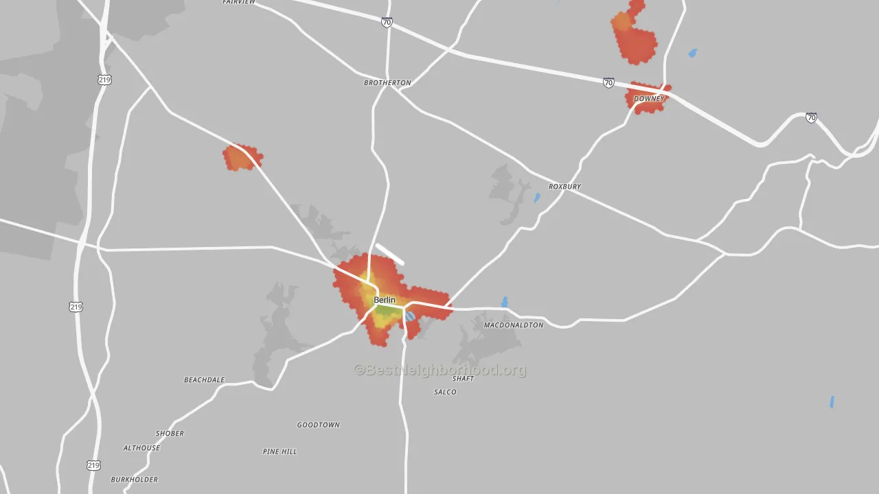 Walk Grade map of 15530, PA, walkable areas in green and car-dependent areas in red