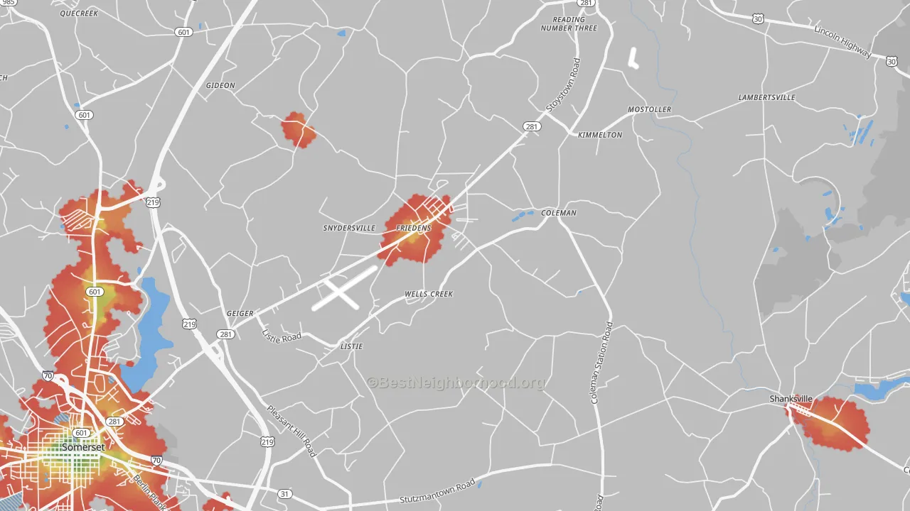 Walk Grade map of 15541, PA, walkable areas in green and car-dependent areas in red