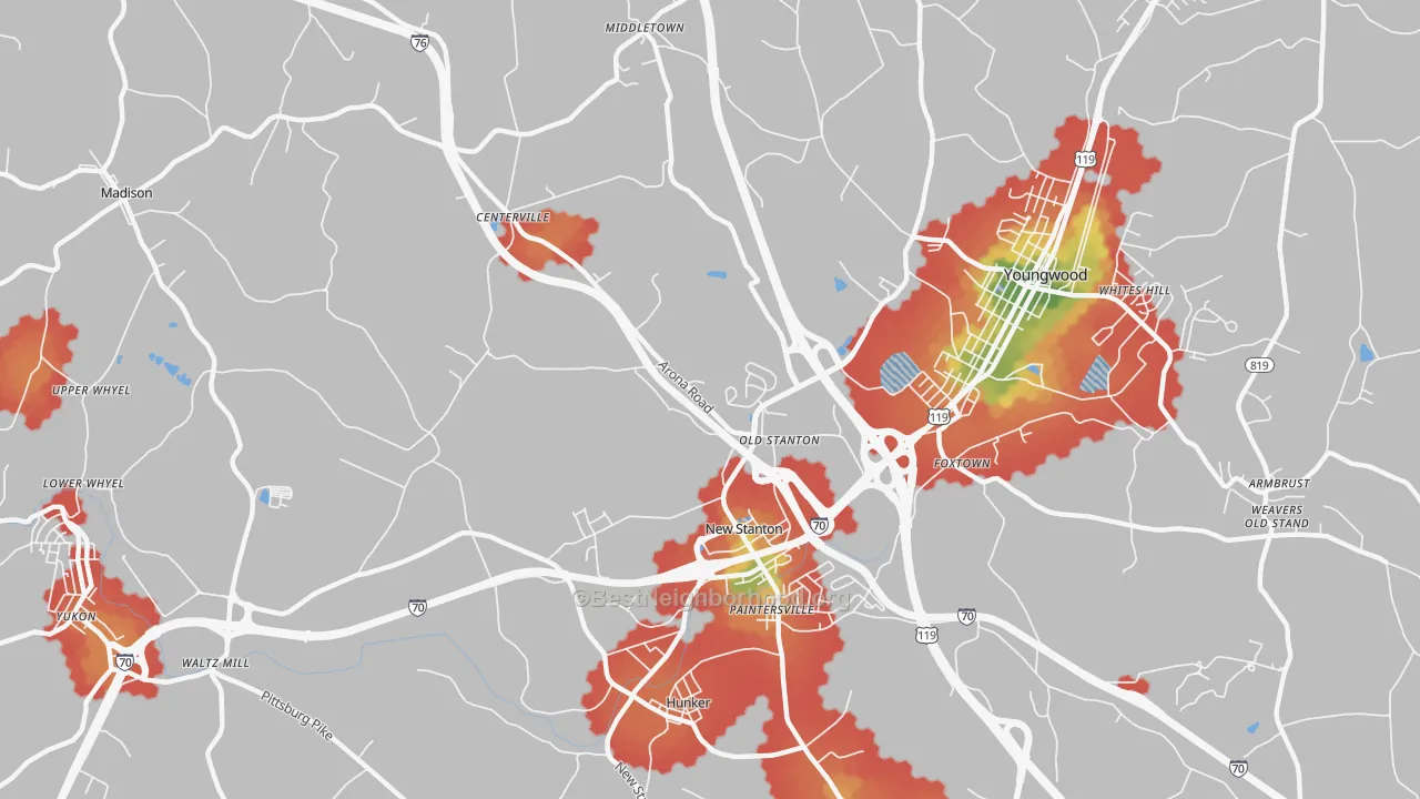 Walk Grade map of 15672, PA, walkable areas in green and car-dependent areas in red