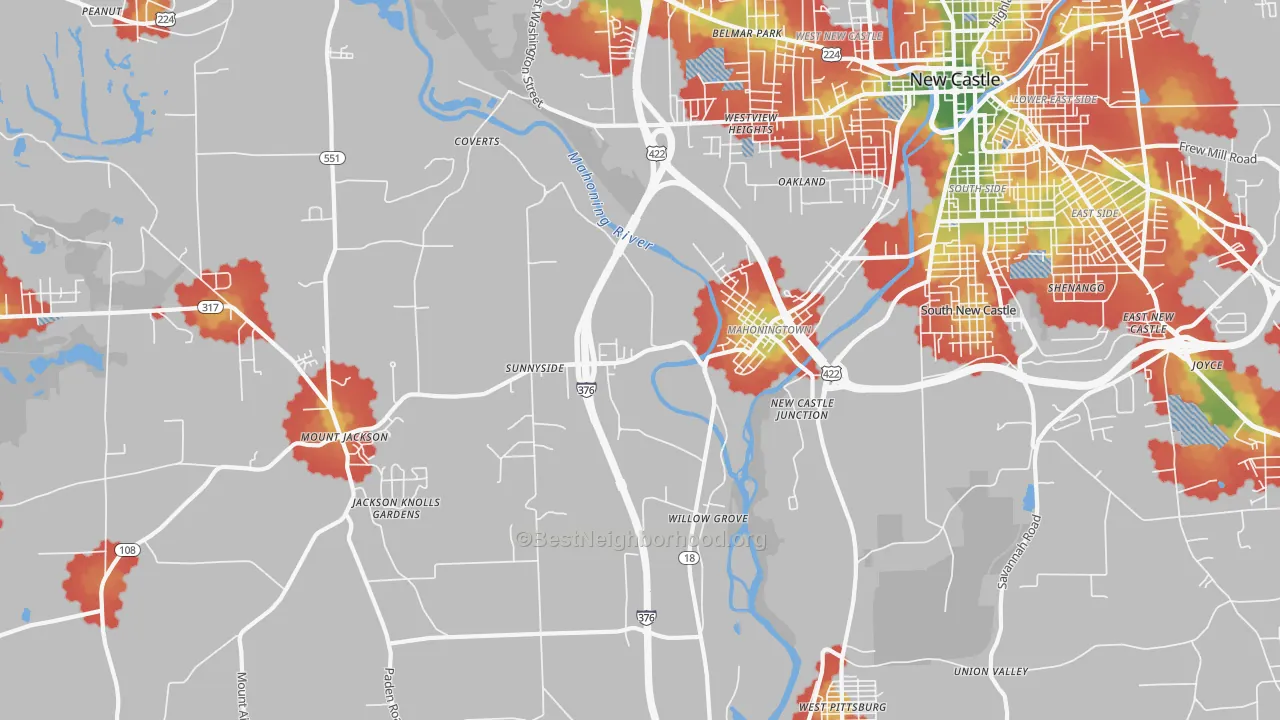 Walk Grade map of 16102, PA, walkable areas in green and car-dependent areas in red