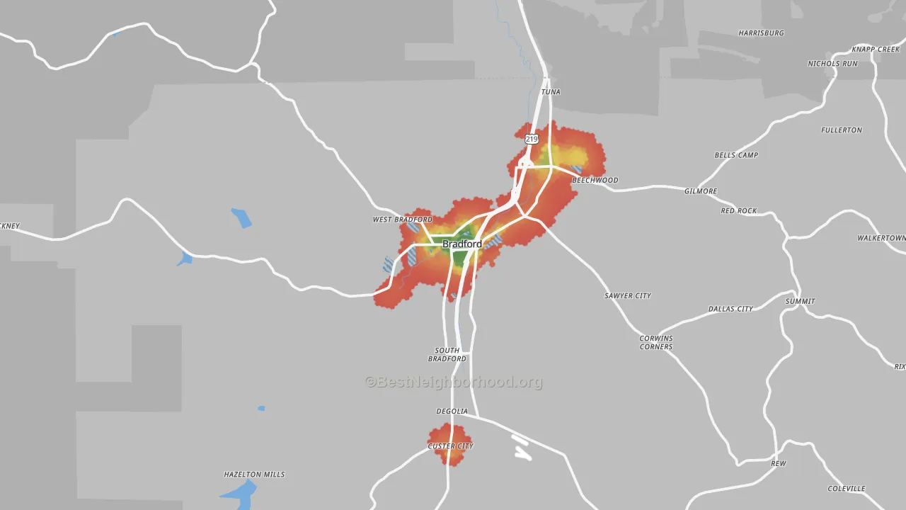 Walk Grade map of 16701, PA, walkable areas in green and car-dependent areas in red