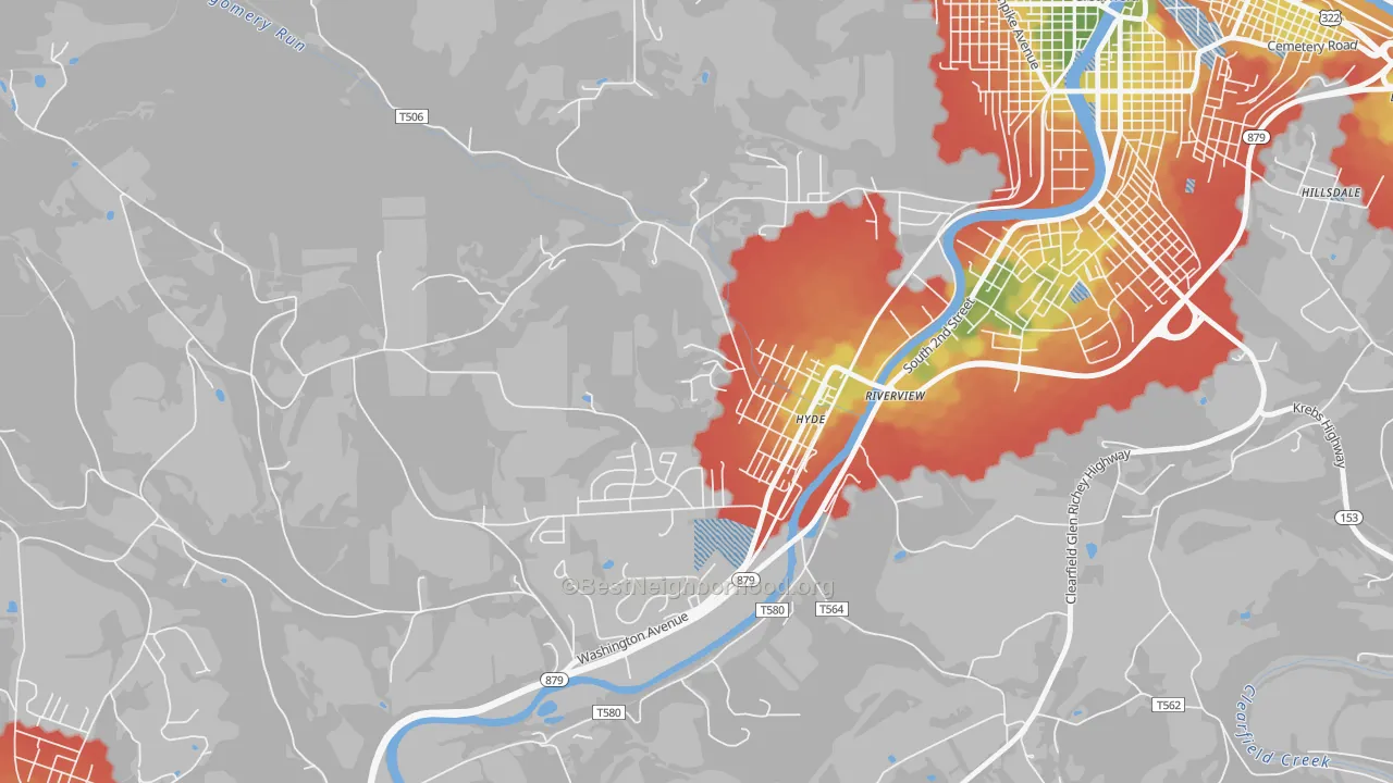 Walk Grade map of 16843, PA, walkable areas in green and car-dependent areas in red