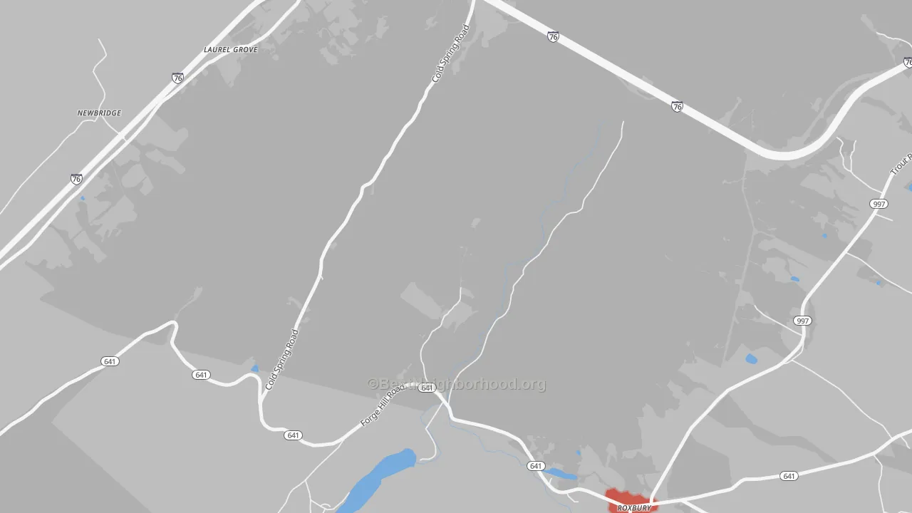 Walk Grade map of 17251, PA, walkable areas in green and car-dependent areas in red