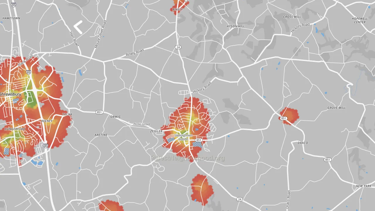 Walk Grade map of 17363, PA, walkable areas in green and car-dependent areas in red