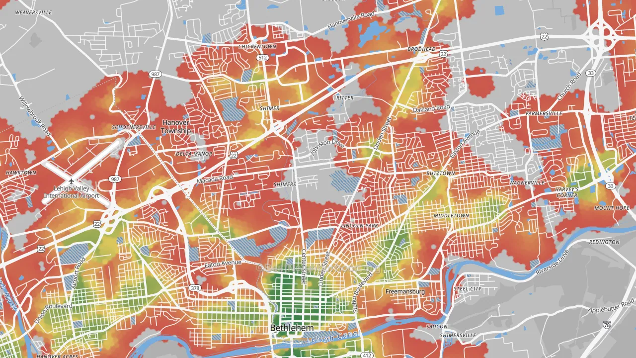 Walk Grade map of 18017, PA, walkable areas in green and car-dependent areas in red