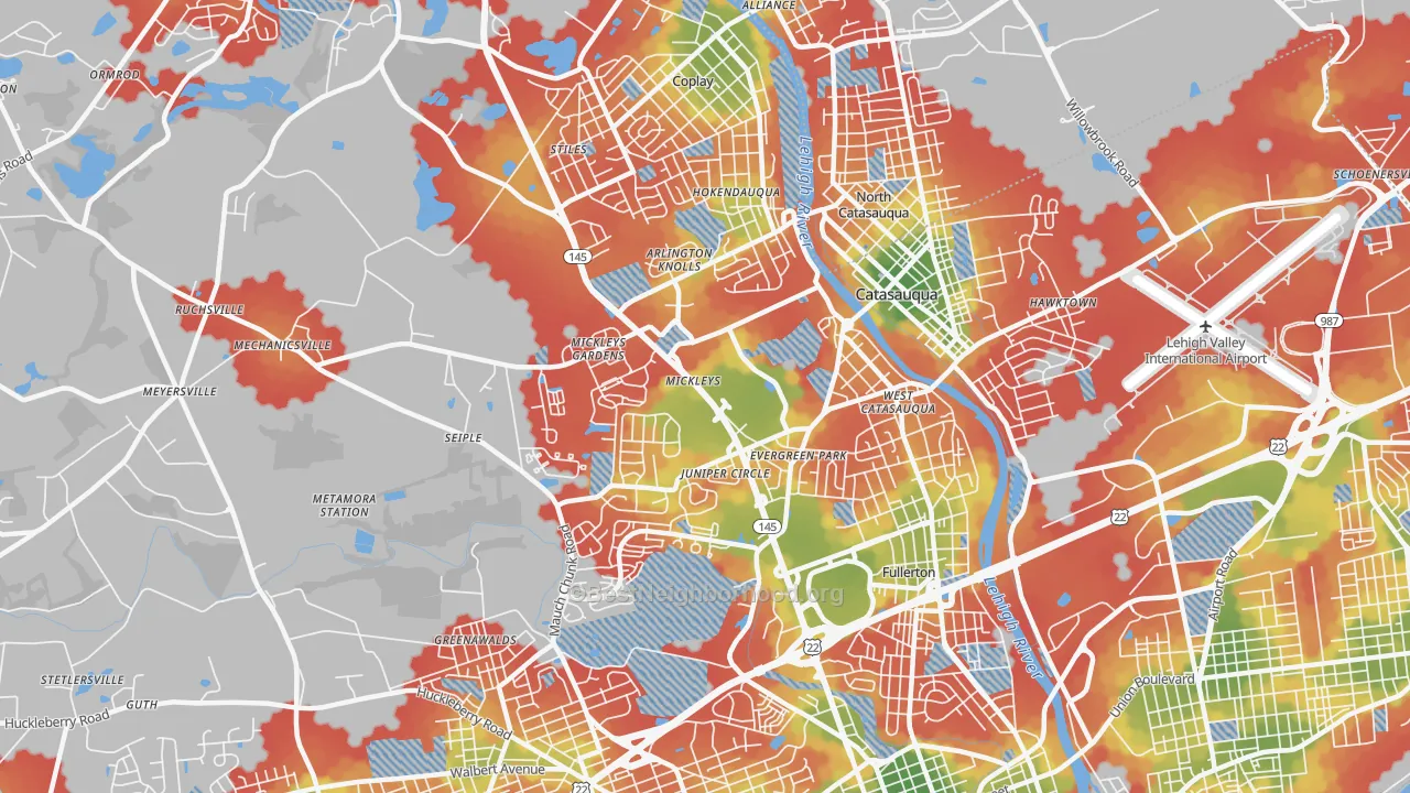 Walk Grade map of 18052, PA, walkable areas in green and car-dependent areas in red