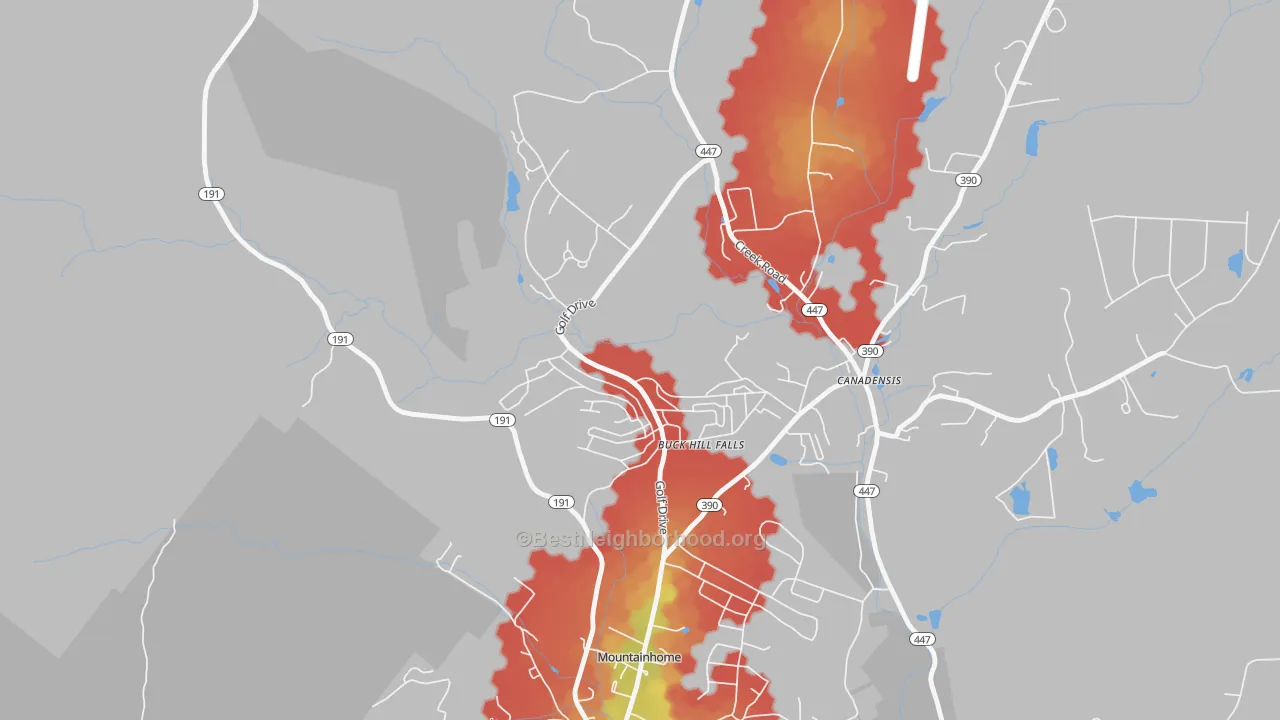Walk Grade map of 18323, PA, walkable areas in green and car-dependent areas in red