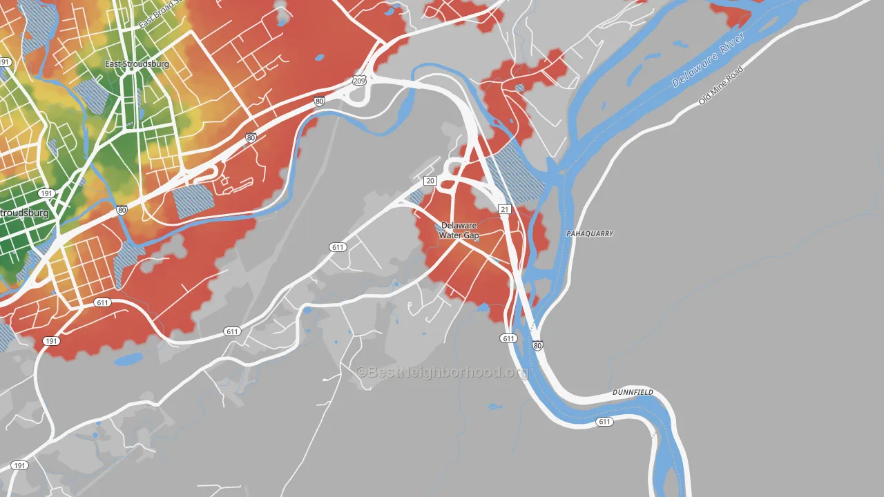 Walk Grade map of 18327, PA, walkable areas in green and car-dependent areas in red