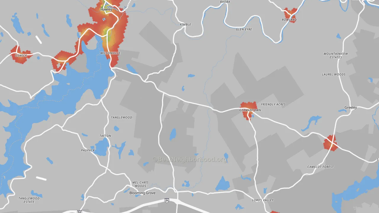 Walk Grade map of 18428, PA, walkable areas in green and car-dependent areas in red
