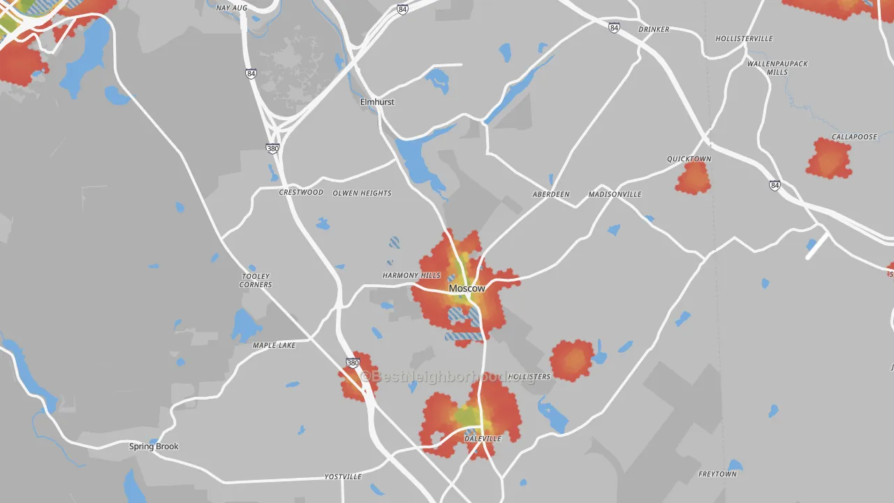 Walk Grade map of 18444, PA, walkable areas in green and car-dependent areas in red