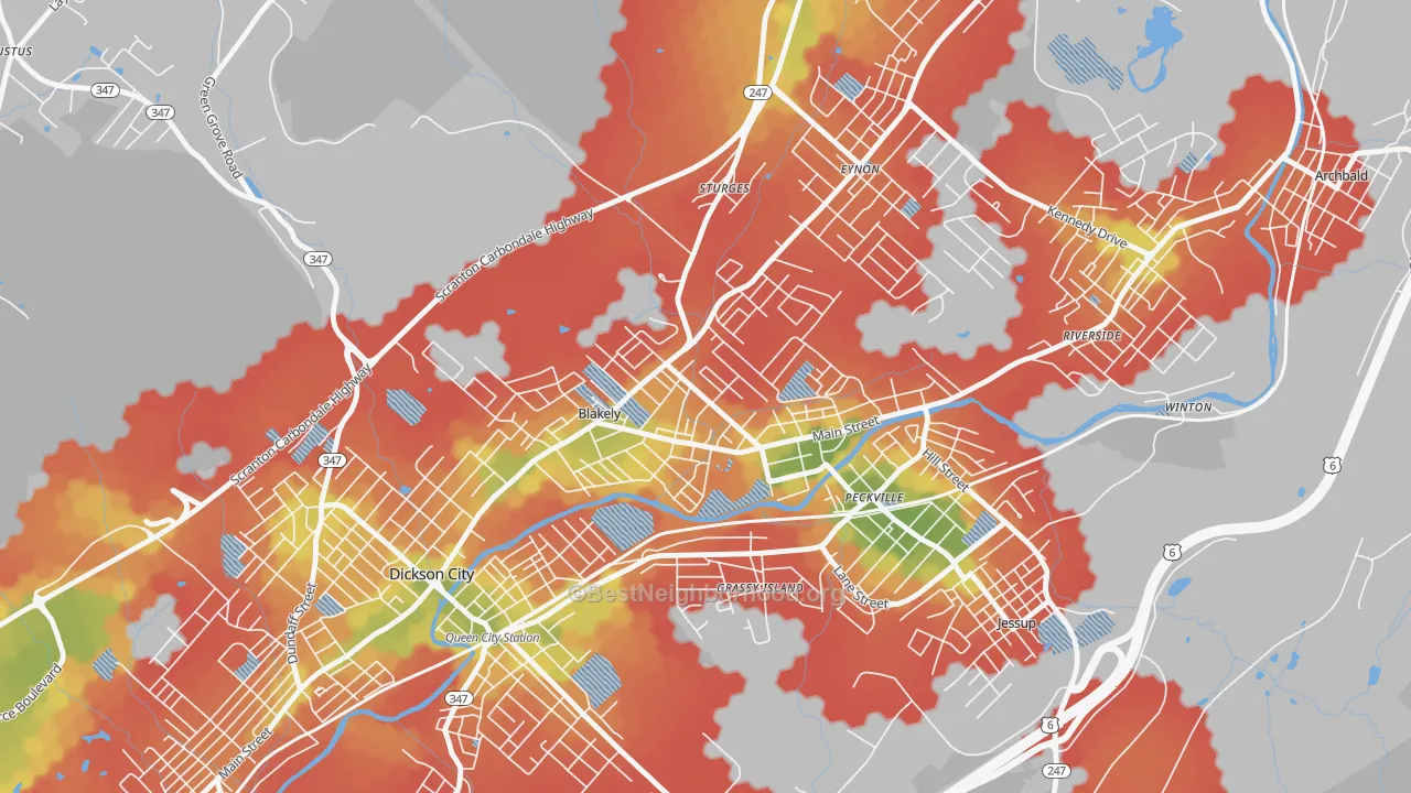 Walk Grade map of 18452, PA, walkable areas in green and car-dependent areas in red
