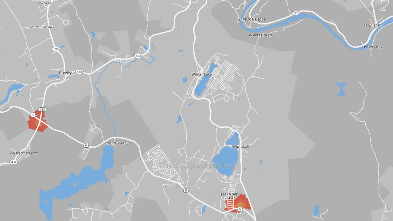 Walk Grade map of 18458, PA, walkable areas in green and car-dependent areas in red
