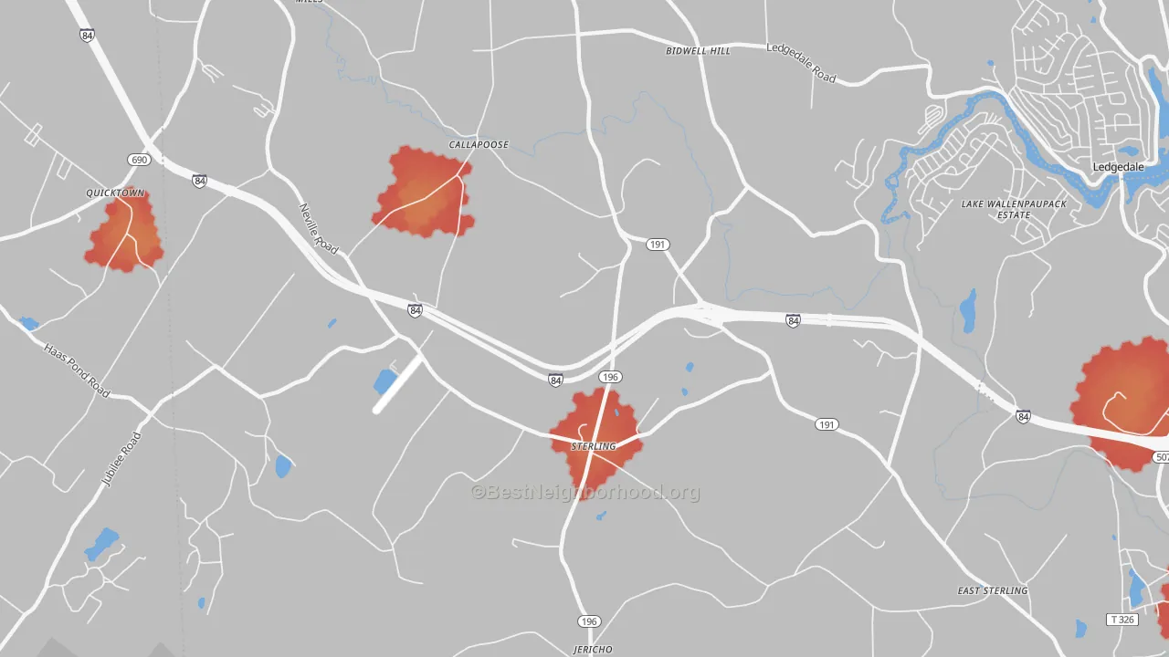 Walk Grade map of 18463, PA, walkable areas in green and car-dependent areas in red