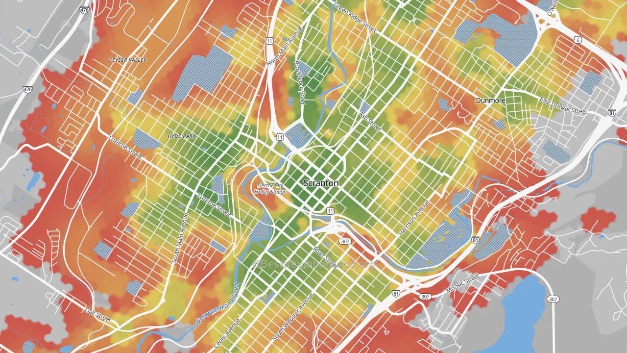 Walk Grade map of 18503, PA, walkable areas in green and car-dependent areas in red