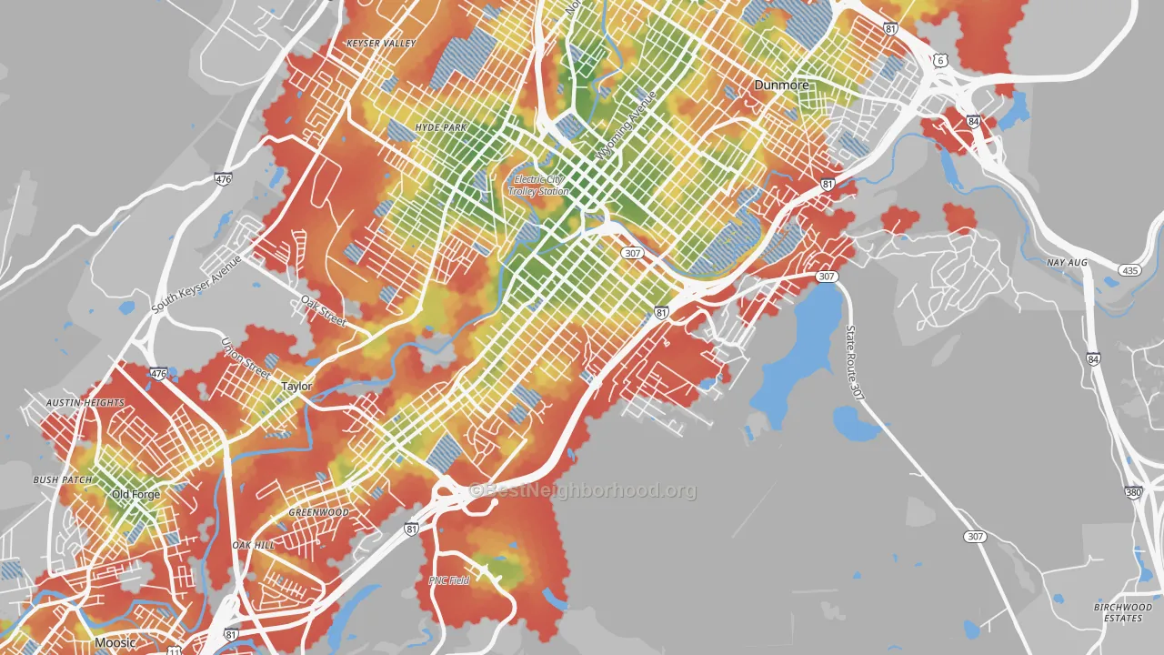 Walk Grade map of 18505, PA, walkable areas in green and car-dependent areas in red