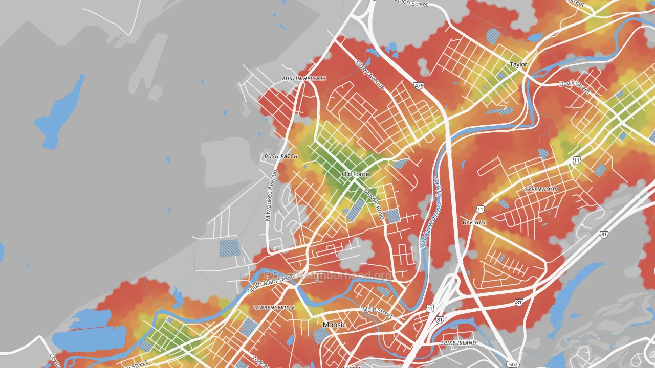 Walk Grade map of 18518, PA, walkable areas in green and car-dependent areas in red
