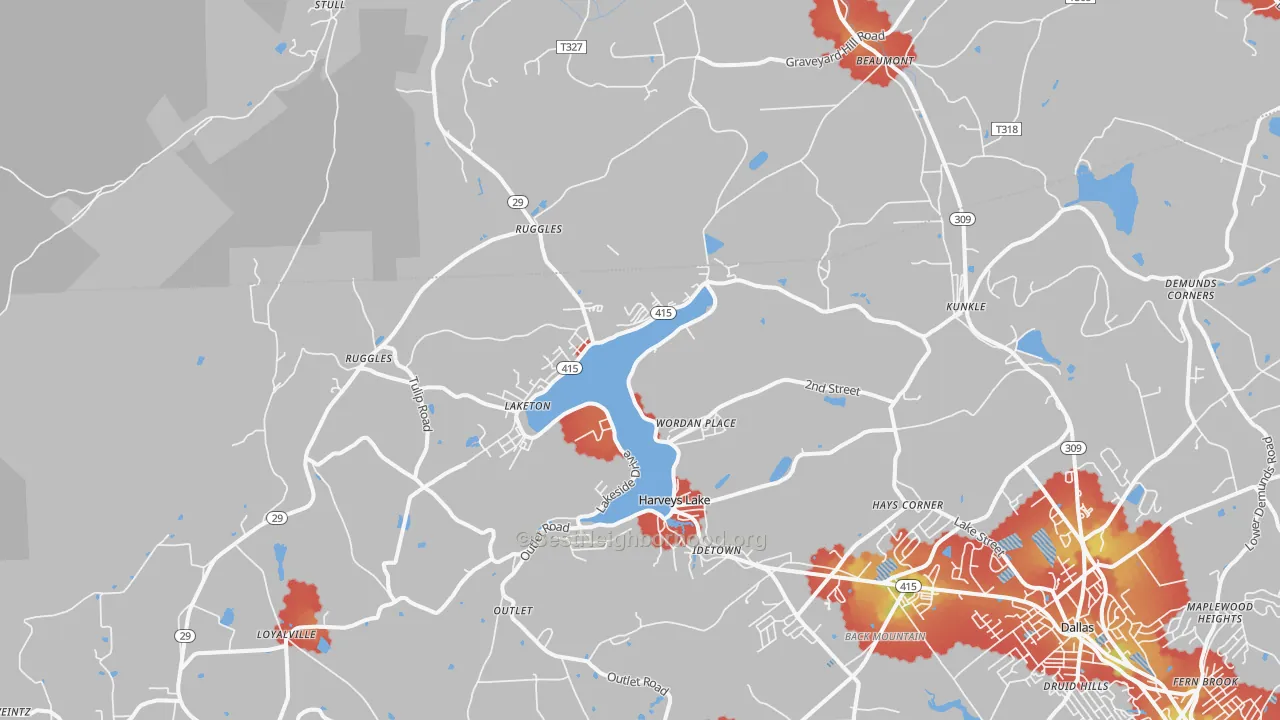 Walk Grade map of 18618, PA, walkable areas in green and car-dependent areas in red