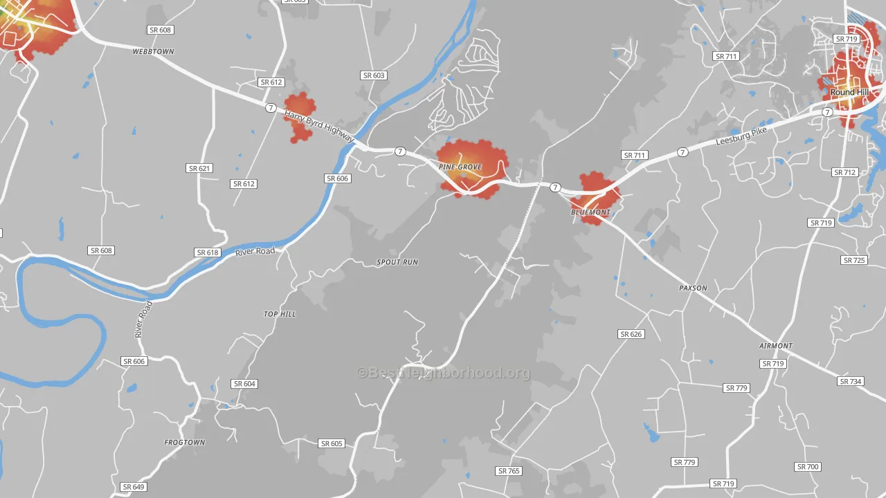 Walk Grade map of 20135, VA, walkable areas in green and car-dependent areas in red