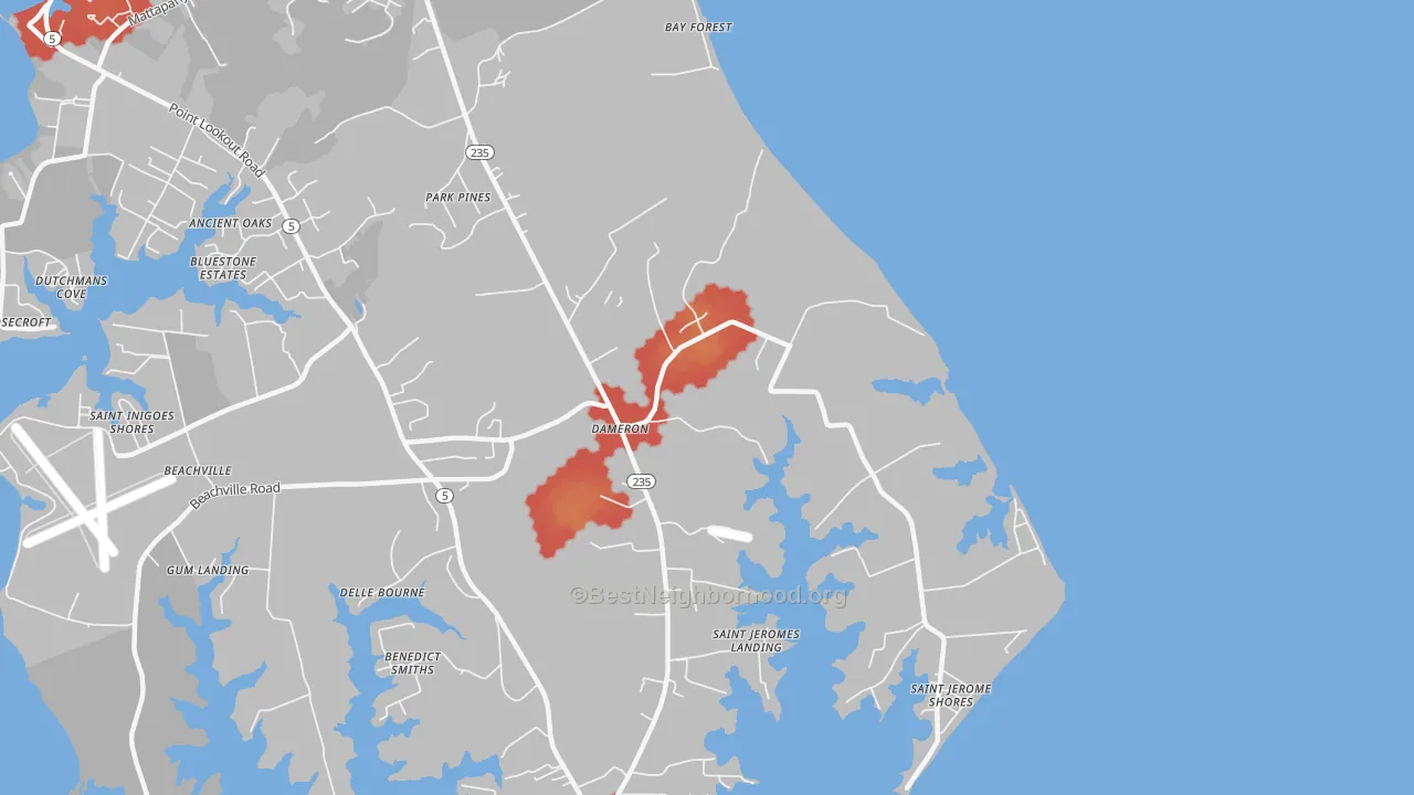 Walk Grade map of 20628, MD, walkable areas in green and car-dependent areas in red