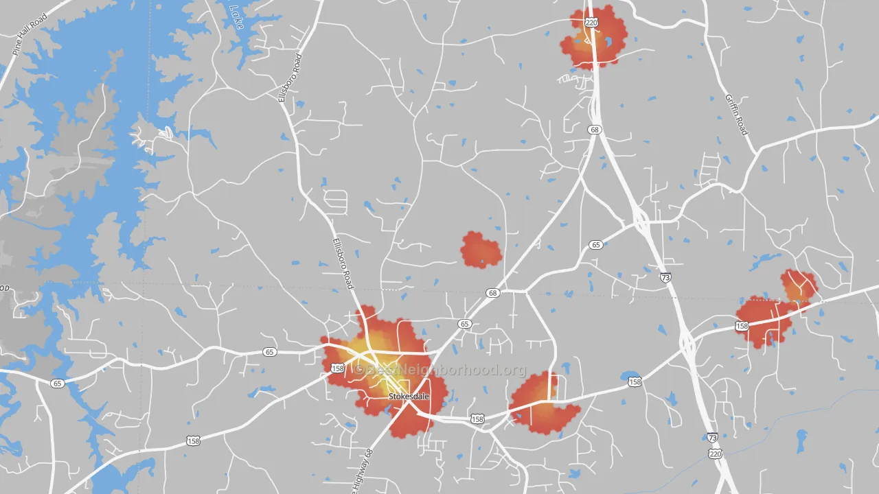 Walk Grade map of 27357, NC, walkable areas in green and car-dependent areas in red