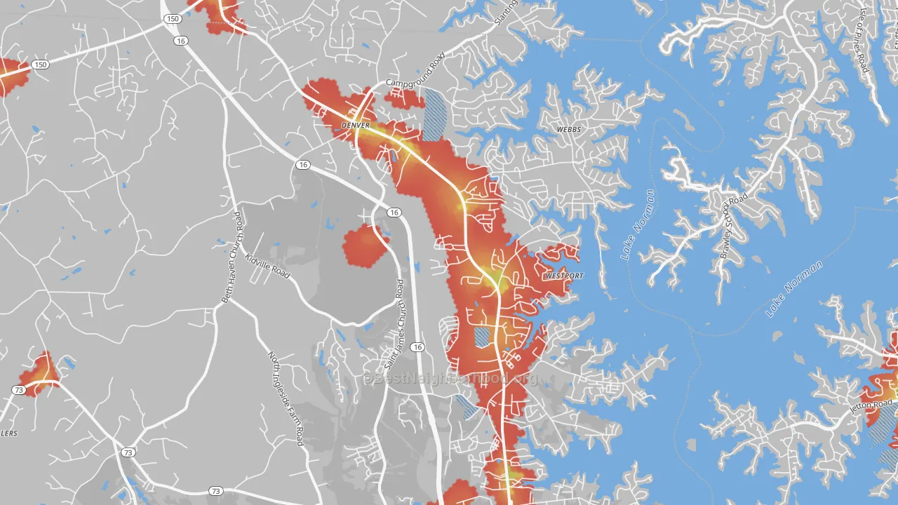 Walk Grade map of 28037, NC, walkable areas in green and car-dependent areas in red
