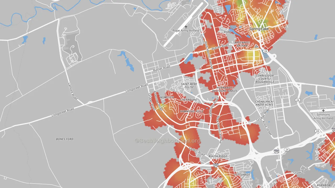 Walk Grade map of 28310, NC, walkable areas in green and car-dependent areas in red