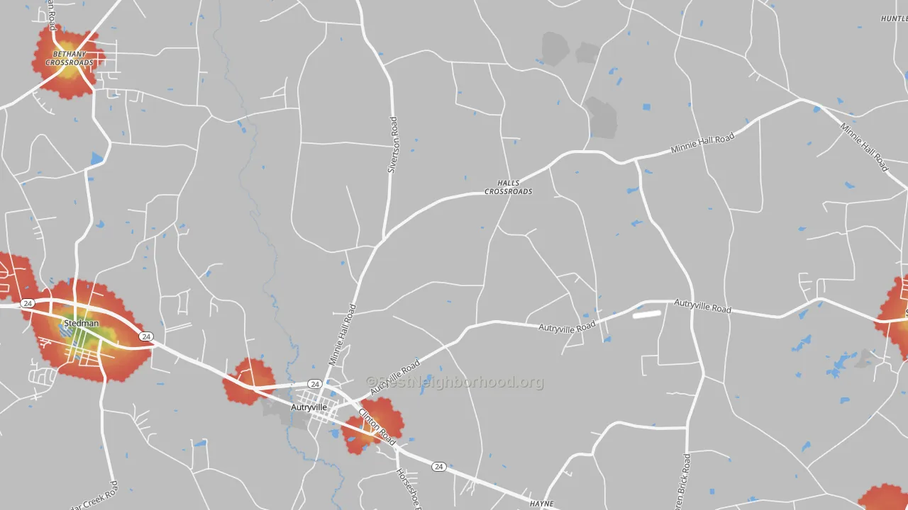 Walk Grade map of 28318, NC, walkable areas in green and car-dependent areas in red
