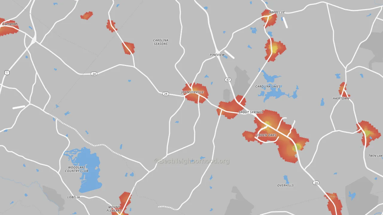 Walk Grade map of 28326, NC, walkable areas in green and car-dependent areas in red
